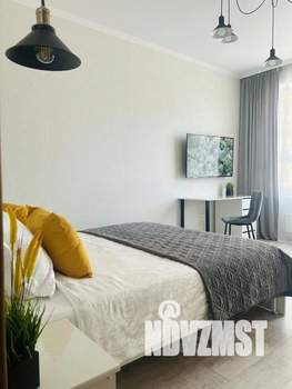 1-к квартира, посуточно, 42м2, 1/1 этаж