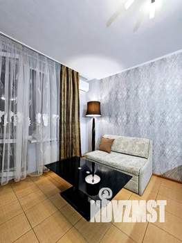 1-к квартира, посуточно, 38м2, 9/10 этаж