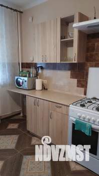 1-к квартира, посуточно, 42м2, 5/9 этаж