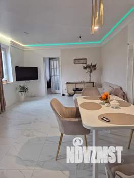 2-к квартира, посуточно, 60м2, 3/3 этаж