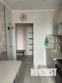 1-к квартира, посуточно, 32м2, 3/10 этаж