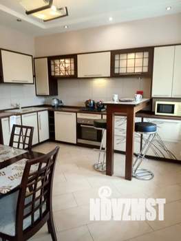 3-к квартира, посуточно, 76м2, 2/6 этаж