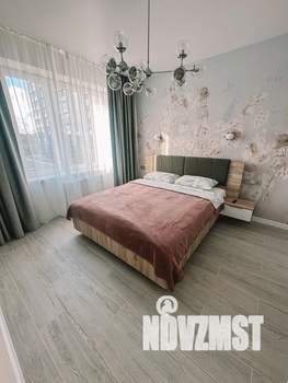 1-к квартира, посуточно, 47м2, 3/10 этаж
