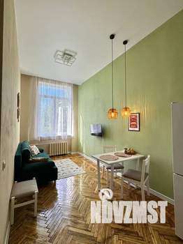 1-к квартира, посуточно, 34м2, 3/3 этаж