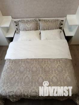 1-к квартира, посуточно, 45м2, 4/10 этаж