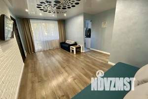 2-к квартира, посуточно, 45м2, 2/5 этаж