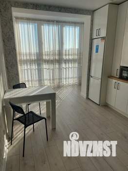 1-к квартира, посуточно, 40м2, 15/16 этаж