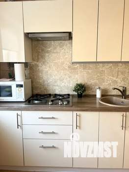 2-к квартира, посуточно, 44м2, 3/5 этаж