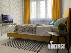 1-к квартира, посуточно, 37м2, 7/16 этаж