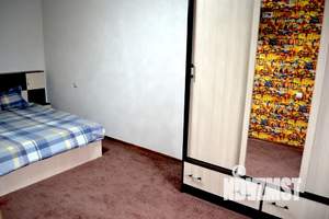 1-к квартира, посуточно, 47м2, 2/9 этаж