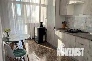 1-к квартира, посуточно, 40м2, 9/16 этаж