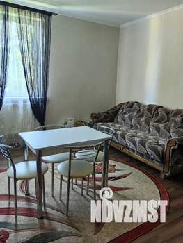 1-к квартира, посуточно, 38м2, 2/2 этаж