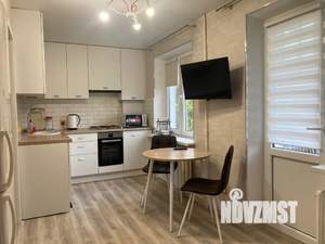 1-к квартира, посуточно, 30м2, 5/5 этаж