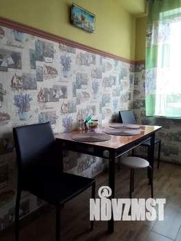 1-к квартира, посуточно, 33м2, 6/9 этаж