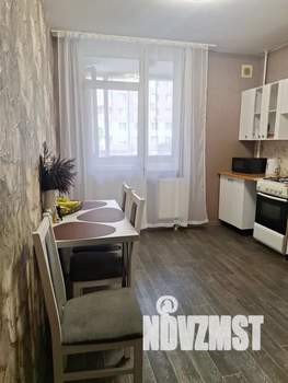 1-к квартира, посуточно, 33м2, 1/9 этаж