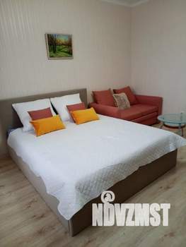 1-к квартира, посуточно, 44м2, 4/9 этаж