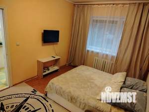 1-к квартира, посуточно, 32м2, 1/3 этаж