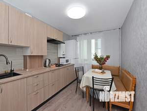 1-к квартира, посуточно, 39м2, 5/5 этаж