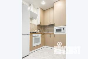 1-к квартира, посуточно, 39м2, 7/8 этаж