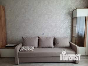 1-к квартира, посуточно, 38м2, 3/5 этаж