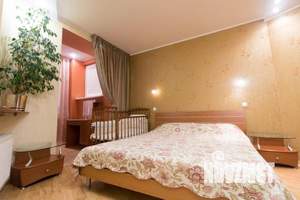 2-к квартира, посуточно, 80м2, 1/1 этаж