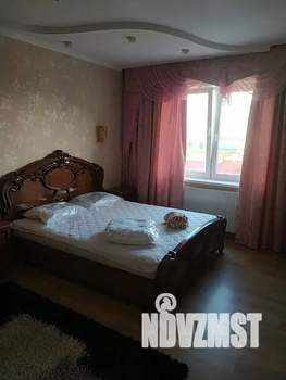 2-к квартира, посуточно, 72м2, 9/10 этаж