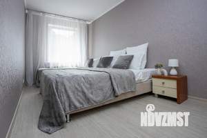3-к квартира, посуточно, 60м2, 2/5 этаж
