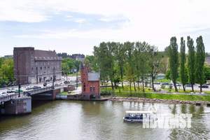 1-к квартира, посуточно, 57м2, 1/1 этаж