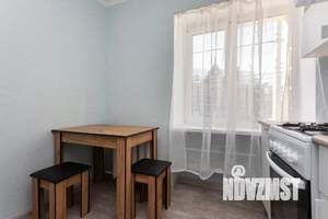 1-к квартира, посуточно, 49м2, 1/1 этаж