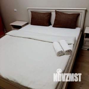 1-к квартира, посуточно, 70м2, 1/1 этаж