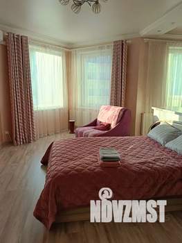 Студия квартира, посуточно, 37м2, 10/12 этаж