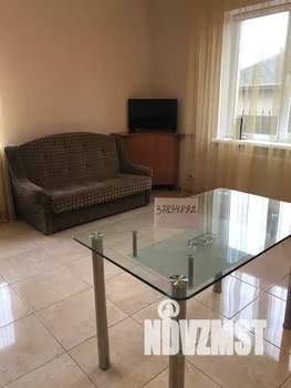 1-к квартира, посуточно, 40м2, 1/3 этаж