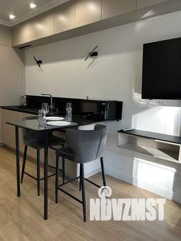 1-к квартира, посуточно, 47м2, 2/10 этаж