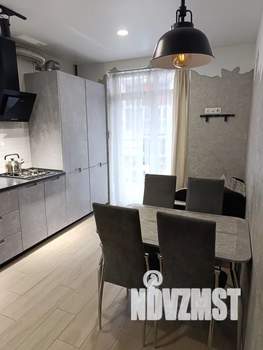 1-к квартира, посуточно, 37м2, 1/5 этаж