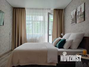 1-к квартира, посуточно, 33м2, 1/9 этаж