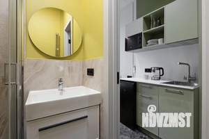 1-к квартира, посуточно, 14м2, 1/1 этаж