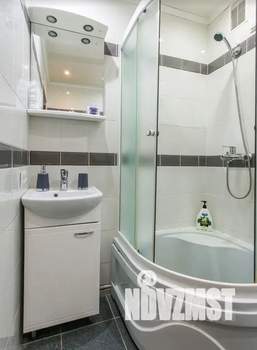 2-к квартира, посуточно, 47м2, 3/5 этаж