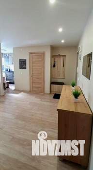 2-к квартира, посуточно, 55м2, 1/1 этаж