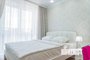 1-к квартира, посуточно, 42м2, 8/10 этаж