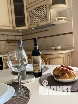 1-к квартира, посуточно, 47м2, 9/9 этаж