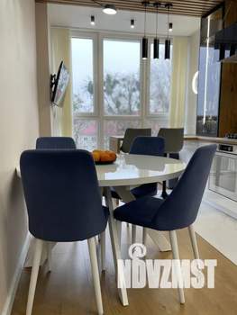 2-к квартира, посуточно, 73м2, 4/10 этаж