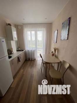 1-к квартира, посуточно, 35м2, 2/7 этаж