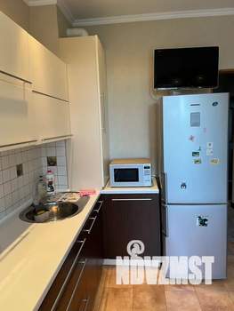 1-к квартира, посуточно, 40м2, 6/8 этаж