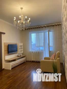 2-к квартира, посуточно, 64м2, 4/8 этаж
