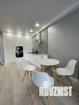 1-к квартира, посуточно, 43м2, 1/10 этаж