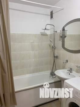 1-к квартира, посуточно, 42м2, 9/9 этаж