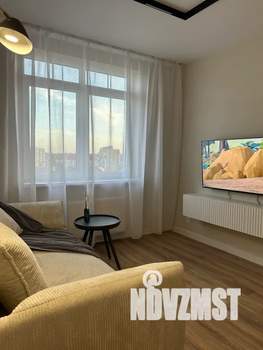 1-к квартира, посуточно, 39м2, 8/9 этаж