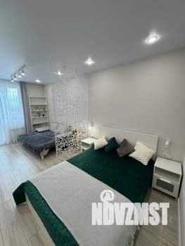 1-к квартира, посуточно, 42м2, 19/25 этаж