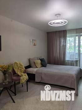 2-к квартира, посуточно, 42м2, 5/5 этаж