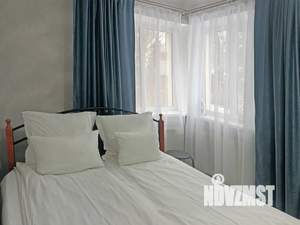 1-к квартира, посуточно, 28м2, 1/2 этаж